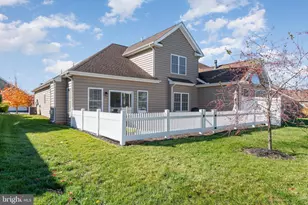153 James Madison Dr, Mechanicsburg, PA 17050 - Photo 1