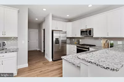 668 Brittany Drive, Mechanicsburg, PA 17055 - Photo 5