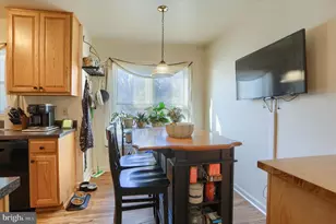 1402 Red Maple Ct, New Cumberland, PA 17070 - Photo 11