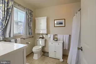 1402 Red Maple Ct, New Cumberland, PA 17070 - Photo 21