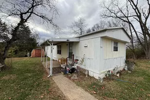 20 Coral Dr, Carlisle, PA 17013 - Photo 3