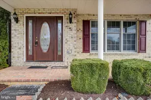 409 William Dr, Shippensburg, PA 17257 - Photo 5