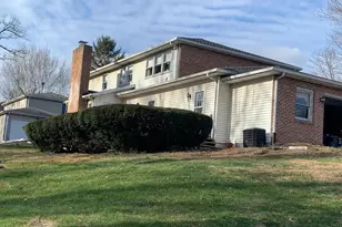 300 Acre Dr, Carlisle, PA 17013 - Photo 5