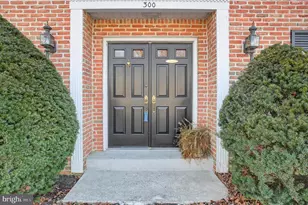 300 Acre Dr, Carlisle, PA 17013 - Photo 21