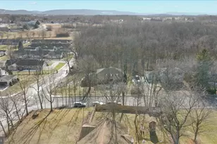 300 Acre Dr, Carlisle, PA 17013 - Photo 59