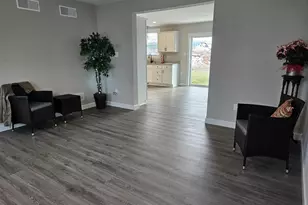 233 Woodridge Dr, Shippensburg, PA 17257 - Photo 5