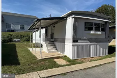 21 Sigmans Mhp, Carlisle, PA 17013 - Photo 3