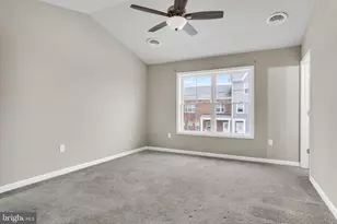 648 N College St, Carlisle, PA 17013 - Photo 21