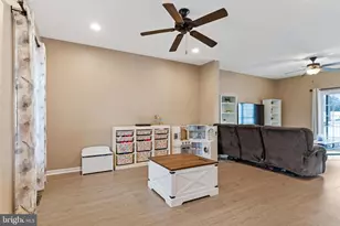 1110 Shannon Ln, Carlisle, PA 17013 - Photo 13