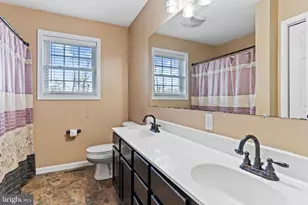 1110 Shannon Ln, Carlisle, PA 17013 - Photo 31