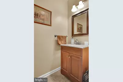 882 Hawthorn Avenue, Mechanicsburg, PA 17055 - Photo 17