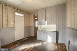 411 N Bedford St, Carlisle, PA 17013 - Photo 13