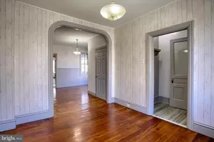 411 N Bedford St, Carlisle, PA 17013 - Photo 3