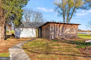 1948 W Trindle Rd, Carlisle, PA 17013 - Photo 27