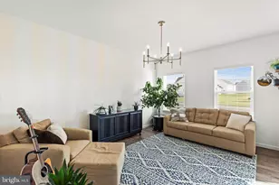 110 Berkshire Dr, Carlisle, PA 17015 - Photo 9