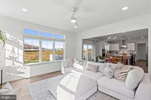 110 Berkshire Dr, Carlisle, PA 17015 - Photo 15