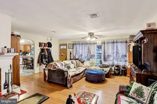 301 Mt Allen Dr, Mechanicsburg, PA 17055 - Photo 3