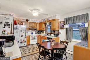 301 Mt Allen Dr, Mechanicsburg, PA 17055 - Photo 9