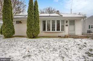 17 Courtland Rd, Camp Hill, PA 17011 - Photo 3