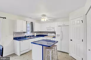 54 Woodmyre Ln, Enola, PA 17025 - Photo 9