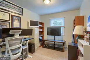 1715 English Dr, Mechanicsburg, PA 17055 - Photo 15