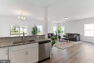 669 Brittany Dr, Mechanicsburg, PA 17055 - Photo 13