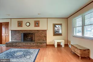 516 Lamp Post Ln, Camp Hill, PA 17011 - Photo 17