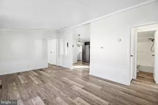 5169 E Trindle Rd, Mechanicsburg, PA 17050 - Photo 5