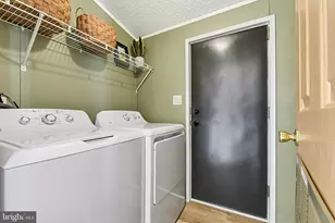 24 Hathaway Dr, Carlisle, PA 17015 - Photo 9