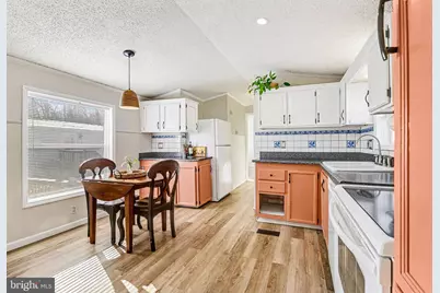 24 Hathaway Drive, Carlisle, PA 17015 - Photo 7