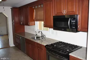 3468 Green St, Camp Hill, PA 17011 - Photo 9