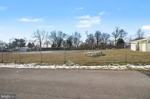 10 Cherry Ln, Carlisle, PA 17015 - Photo 27