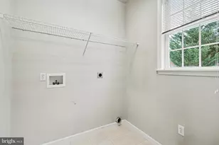 6009 Sommerton Dr, Mechanicsburg, PA 17050 - Photo 13