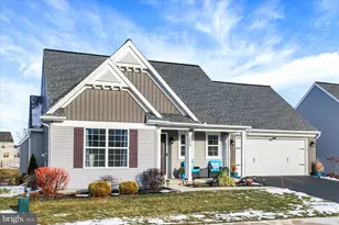 2075 Spring Wood Ln, Mechanicsburg, PA 17055 - Photo 1