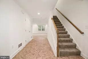 829 Spring Rock Ct, Mechanicsburg, PA 17055 - Photo 5