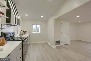 393 Sherwood Dr, Carlisle, PA 17015 - Photo 11