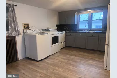 28 S Queen Street, Shippensburg, PA 17257 - Photo 3