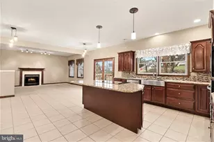 506 Francis Dr, Mechanicsburg, PA 17050 - Photo 5