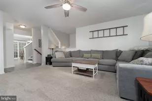 182 Old Schoolhouse Ln, Mechanicsburg, PA 17055 - Photo 5