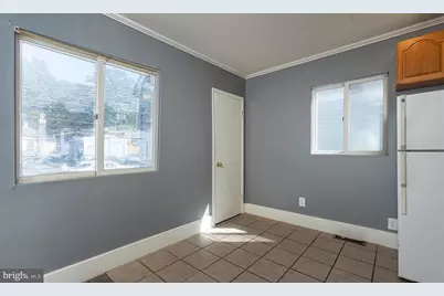 426 Market Street #APT 1, Lemoyne, PA 17043 - Photo 7