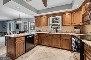 3809 Pamay Dr, Mechanicsburg, PA 17050 - Photo 9