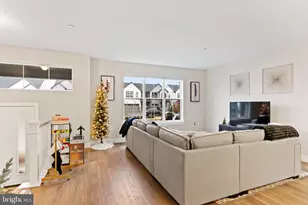 311 Estate Dr, Mechanicsburg, PA 17055 - Photo 7