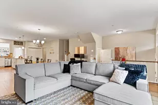 311 Estate Dr, Mechanicsburg, PA 17055 - Photo 7