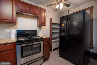 100 S Chestnut Street, Mechanicsburg, PA 17055 - Photo 15