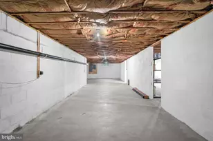 705 Sutton Dr, Carlisle, PA 17013 - Photo 39