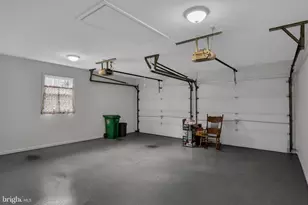 705 Sutton Dr, Carlisle, PA 17013 - Photo 41