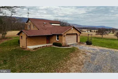 11 Carpenter Lane, Newburg, PA 17240 - Photo 3