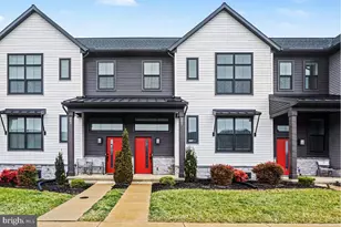 205 Estate Dr, Mechanicsburg, PA 17055 - Photo 1