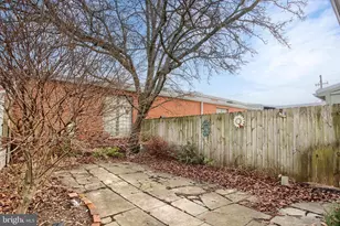 109 S Bedford St, Carlisle, PA 17013 - Photo 25