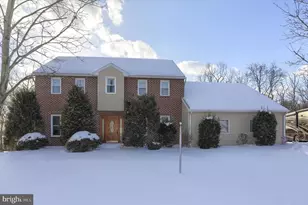 22 Teaberry Dr, Carlisle, PA 17015 - Photo 3